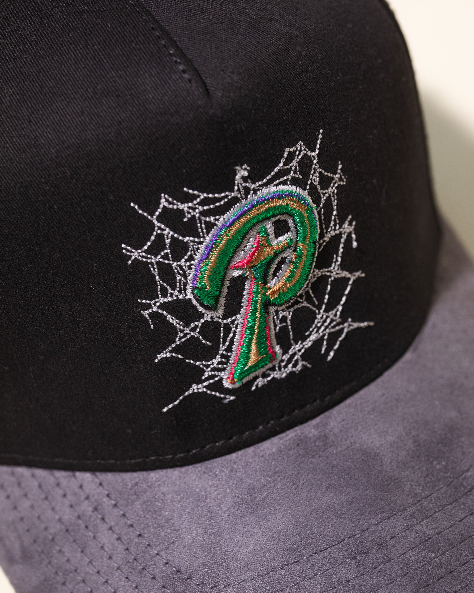 Web P Hat (Black/Grey)