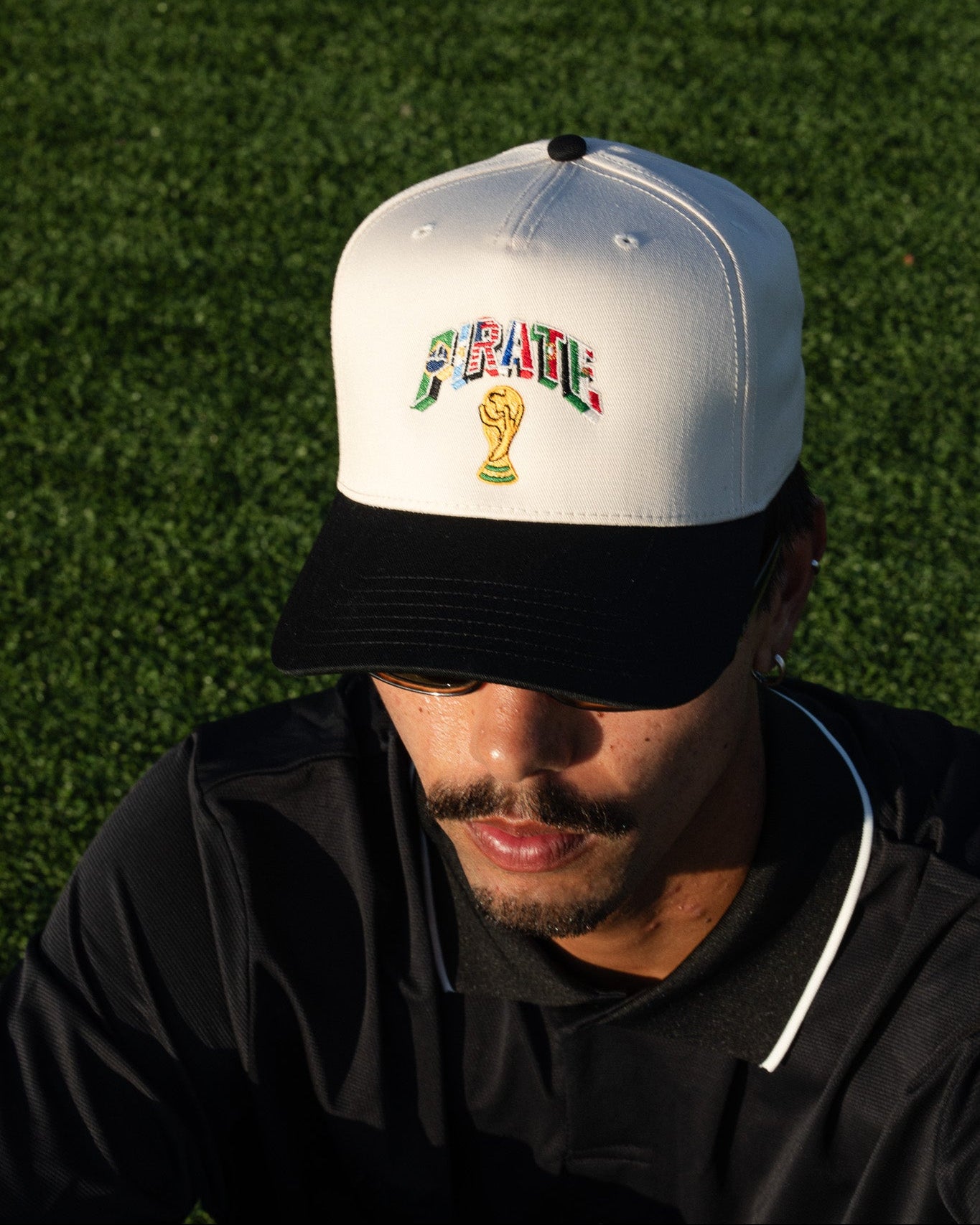 World Trophy Hat (Cream/Black)