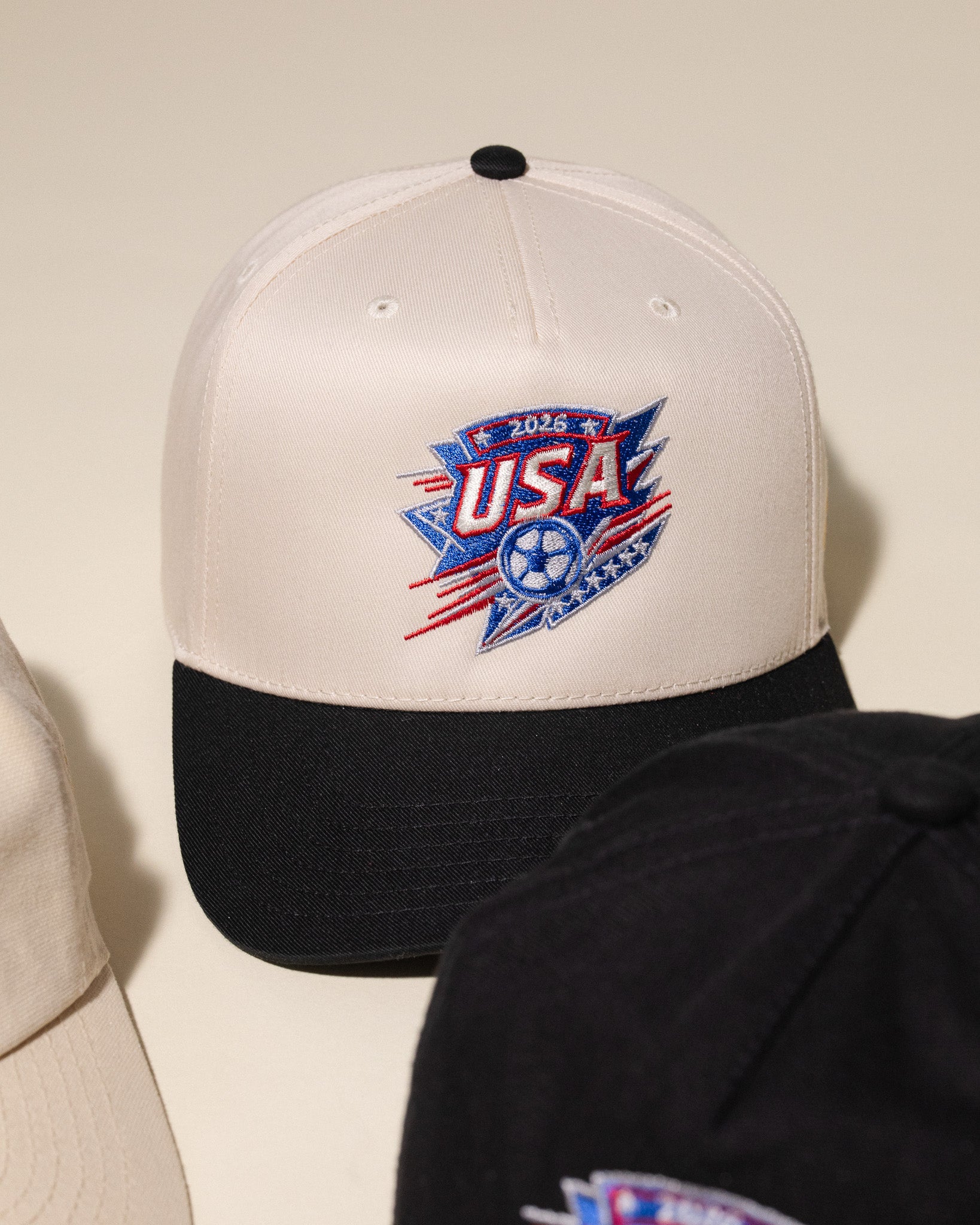 USA Crest Hat (Cream/Black)