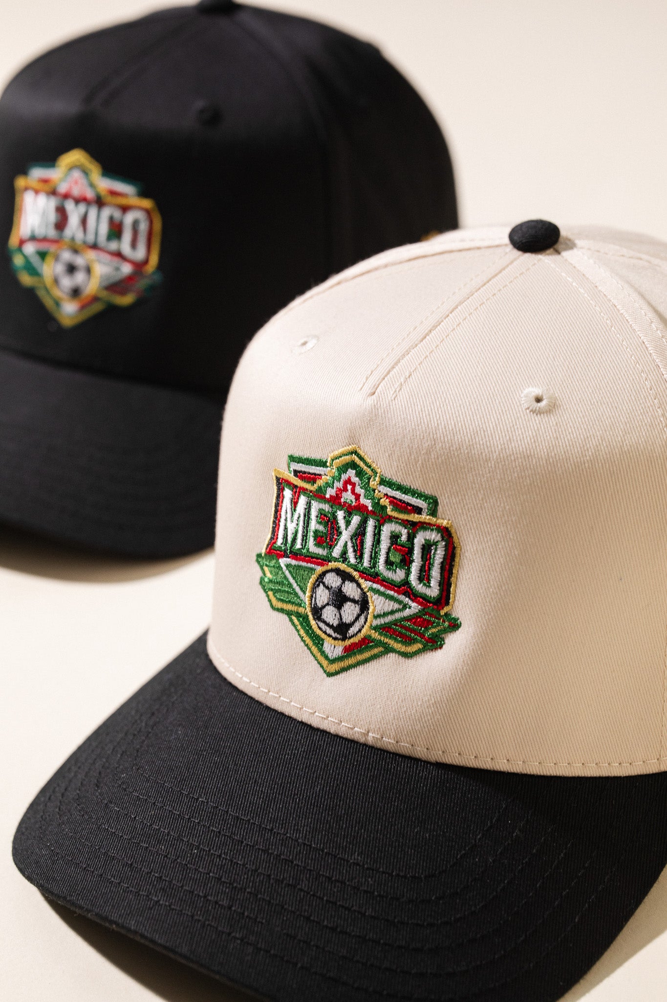 Mexico Crest Hat (Cream/Black)