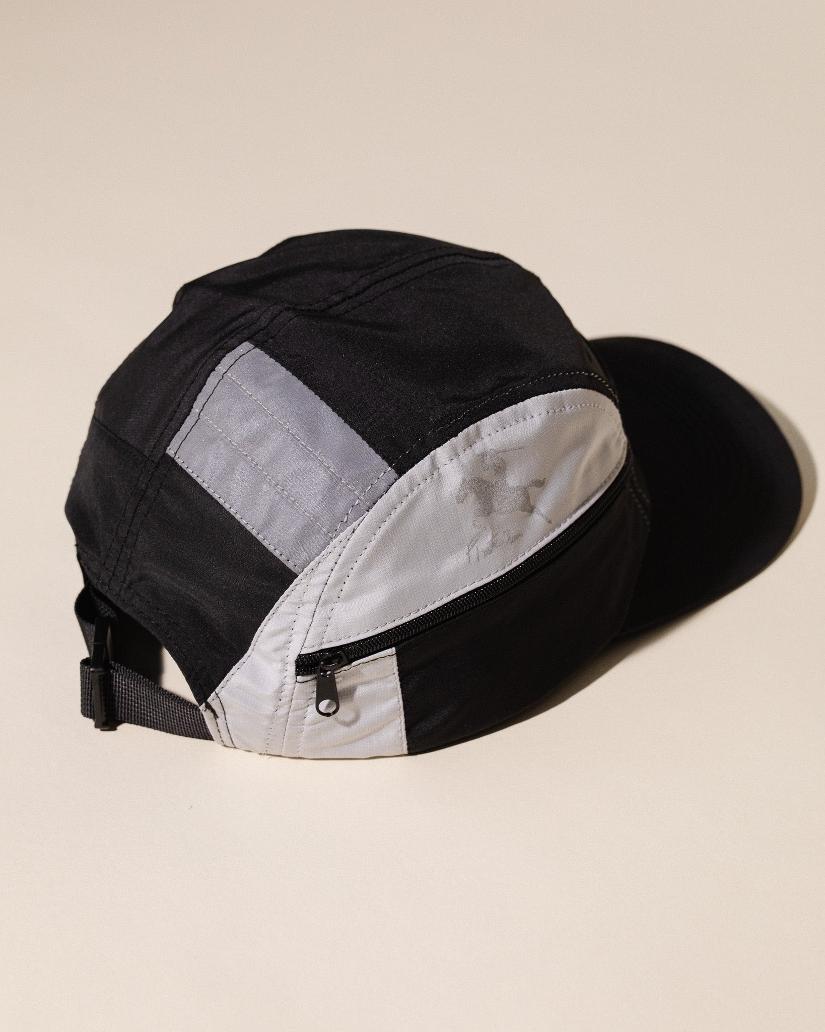 Recon Hat (Black/Silver)