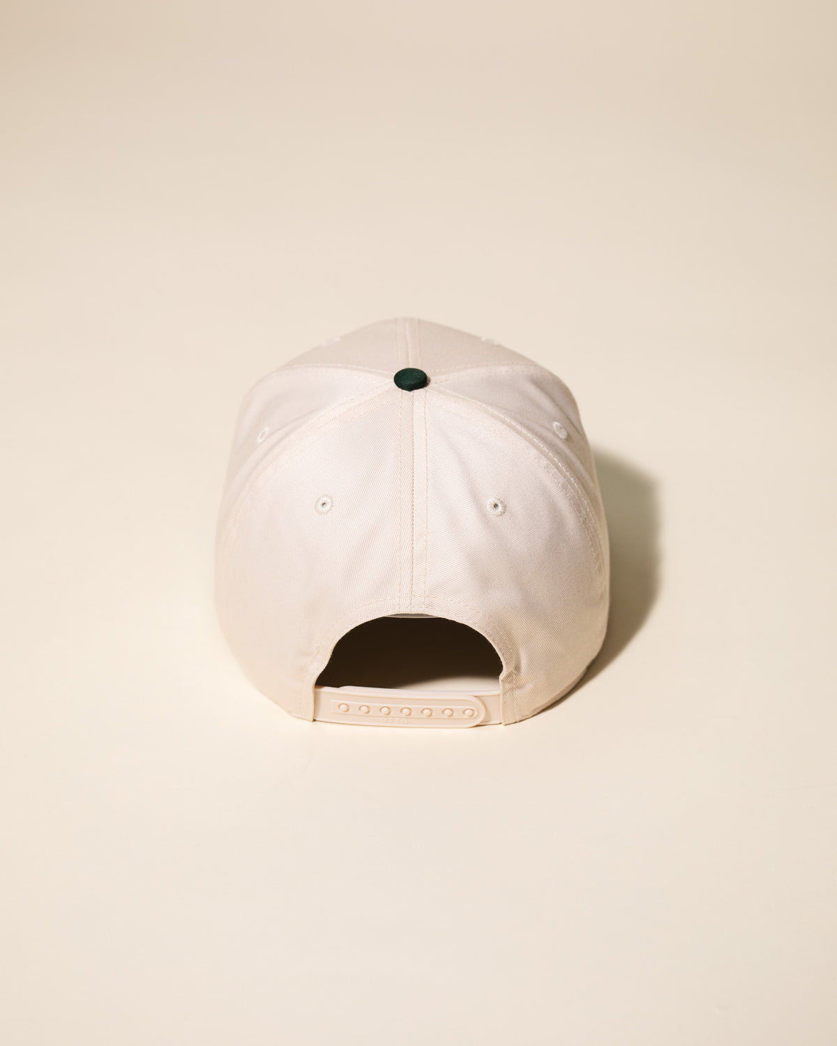 New York Courts Hat (Cream/Green)