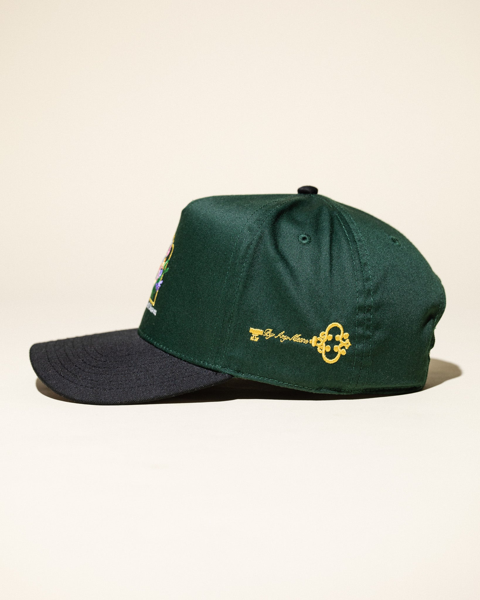 Pirate Give Yourself Flowers Hat (Emerald Green/Black)