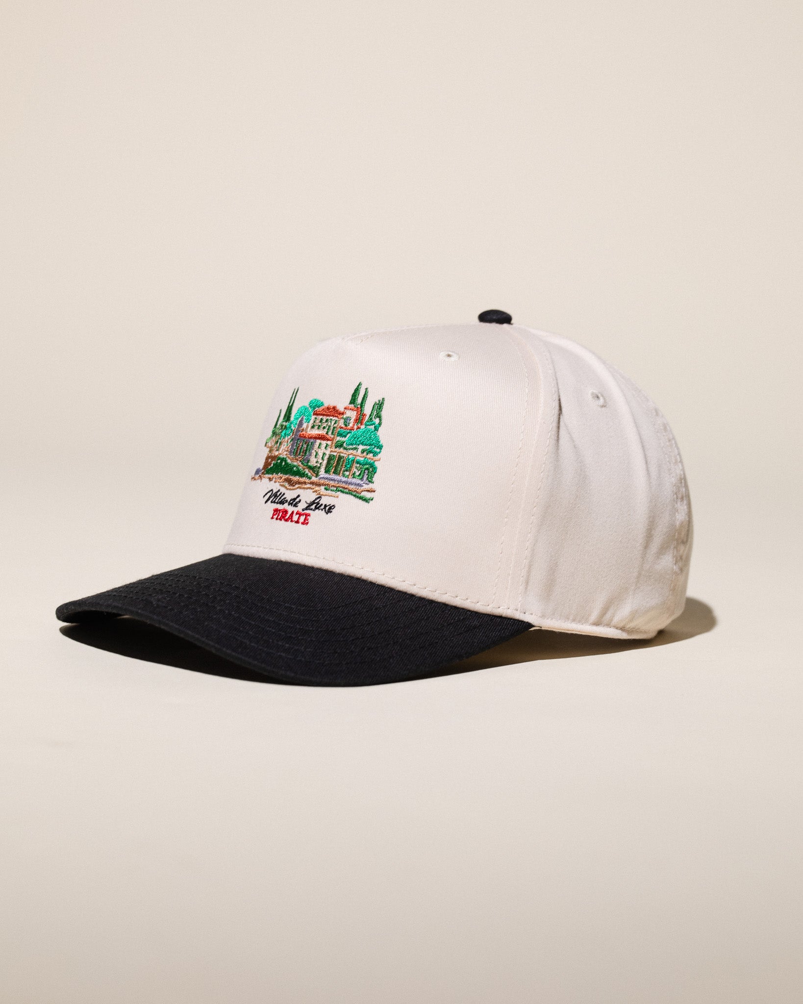 Pirate Villa de Luxe Hat (Cream/Black)