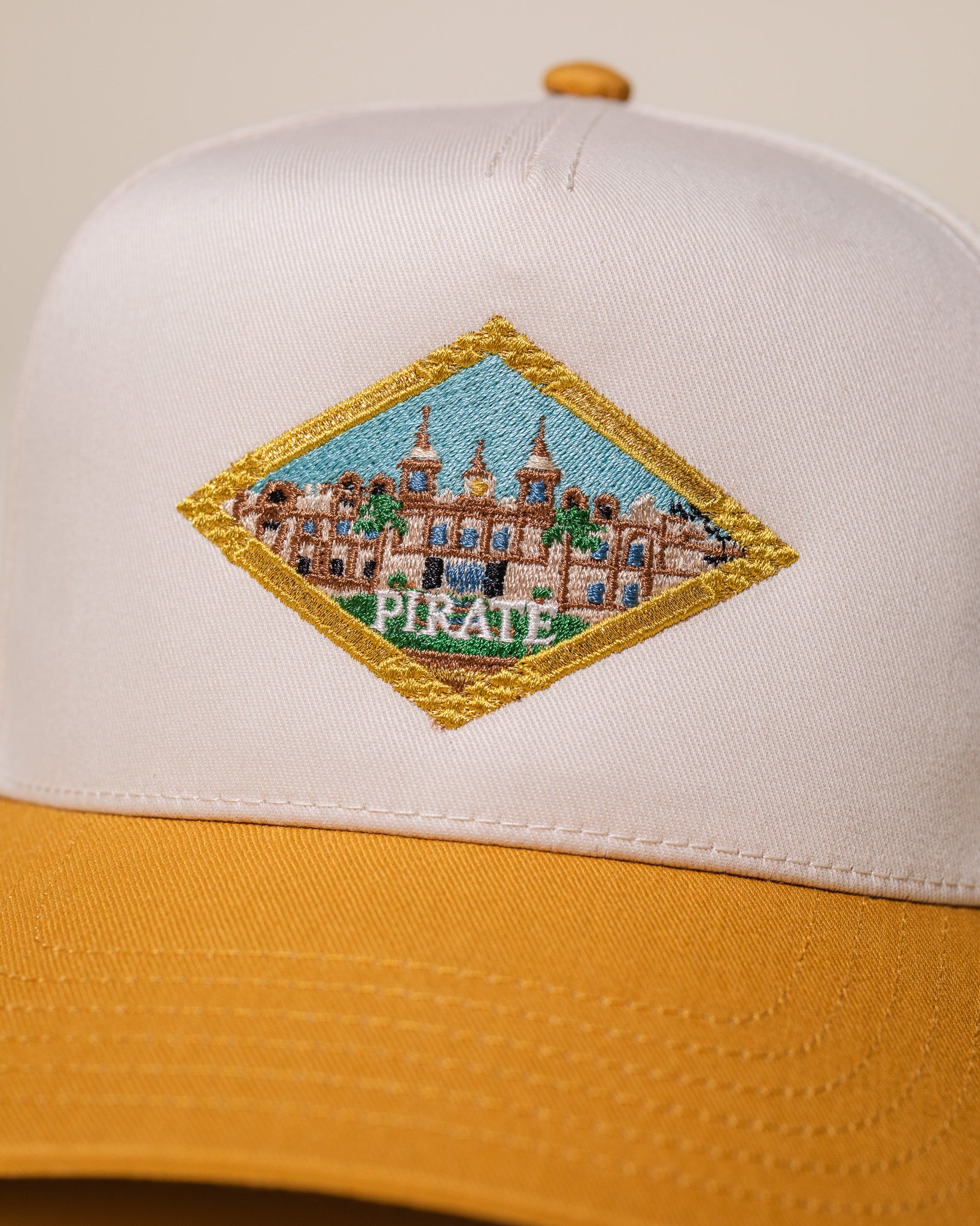 Pirate Diamond Castle Hat (Cream/Canary Yellow)