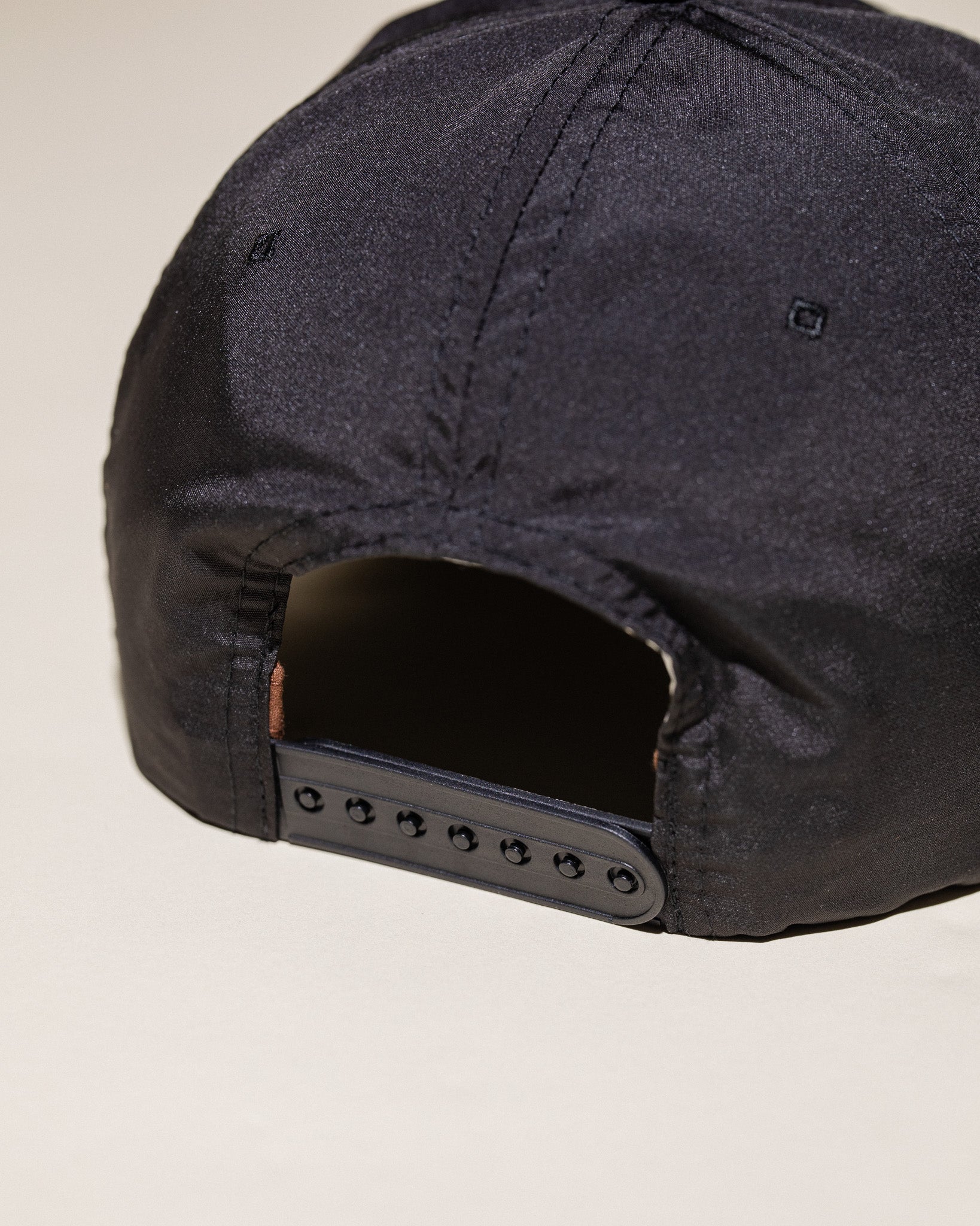 Pirate "PW" Chain Stitch Nylon Hat (Pirate Black)