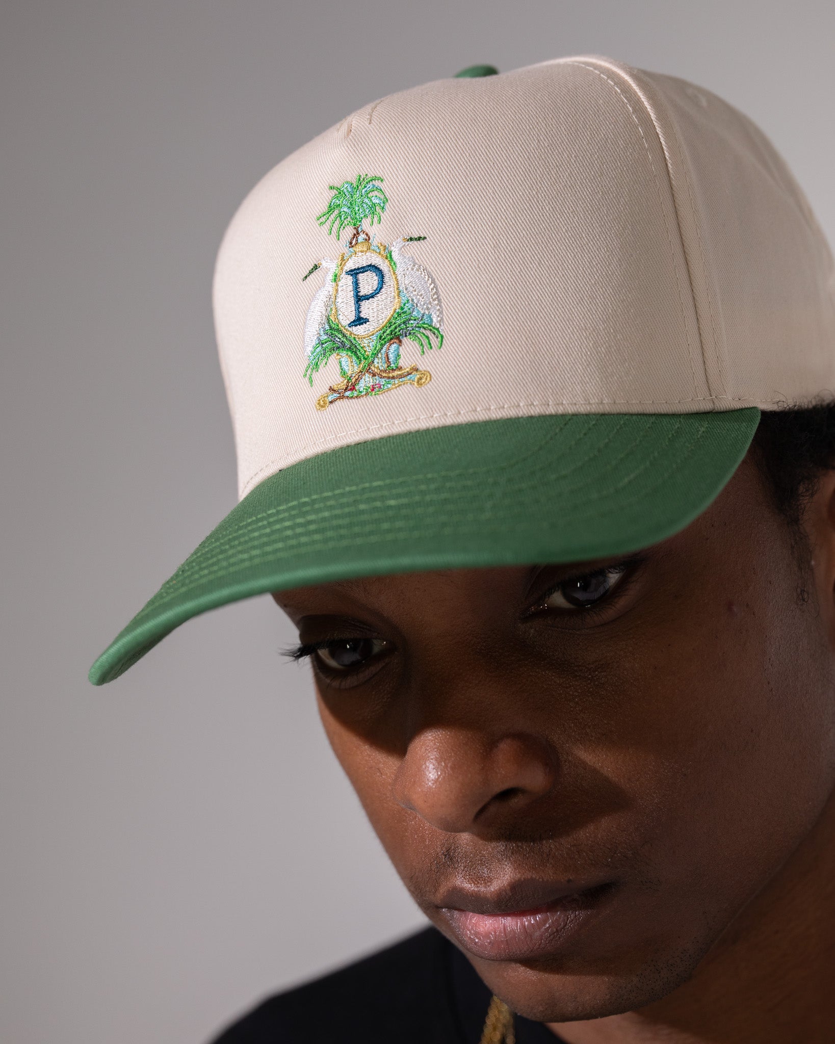 Pirate Heron Crest Hat (Cream/Sage)