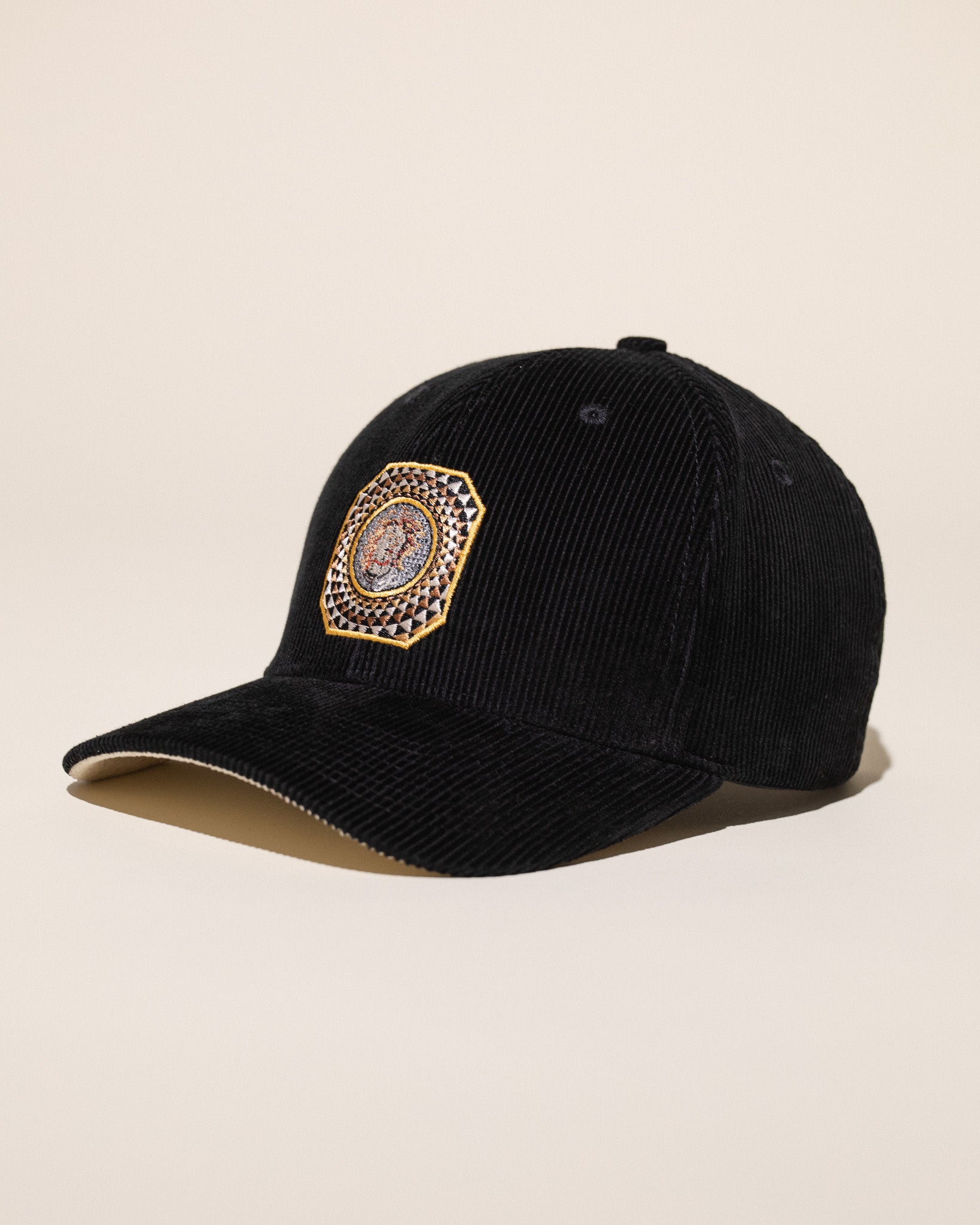 Getty x Pirate Medusa Corduroy Hat (Pirate Black)