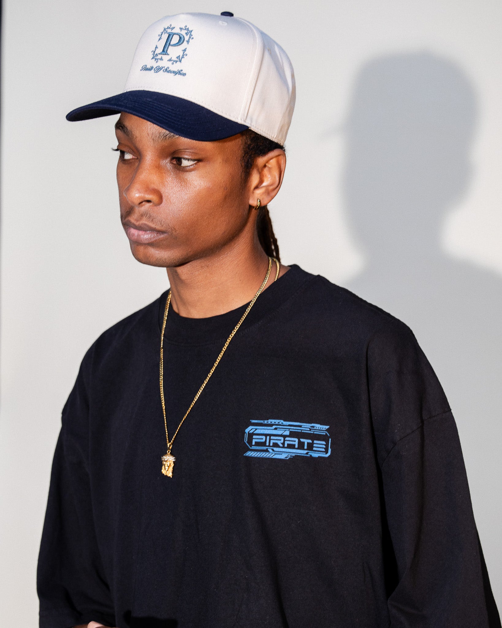 Pirate Built Off Sacrifice Hat (Cream/Navy)