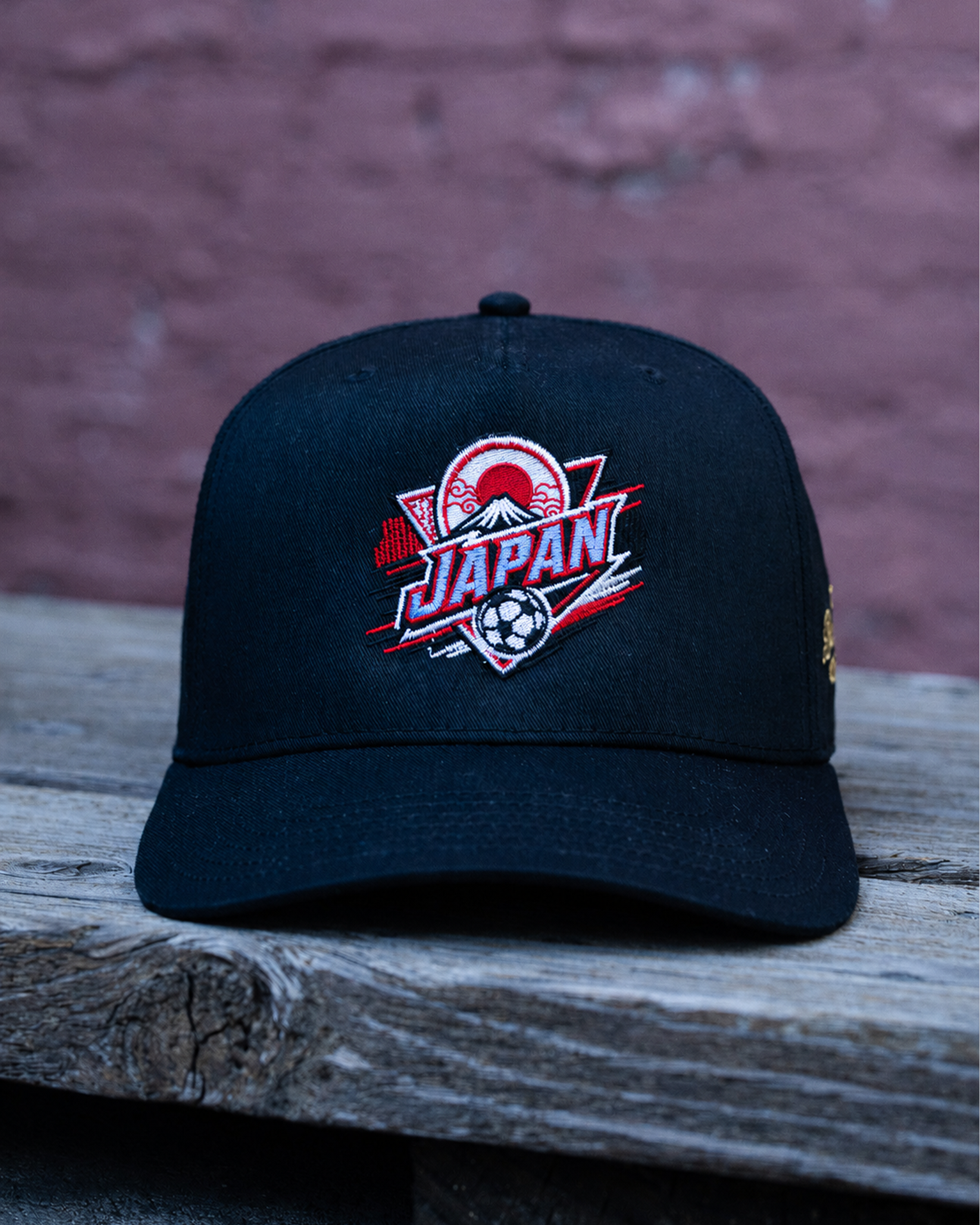 Japan Crest Hat (Black)