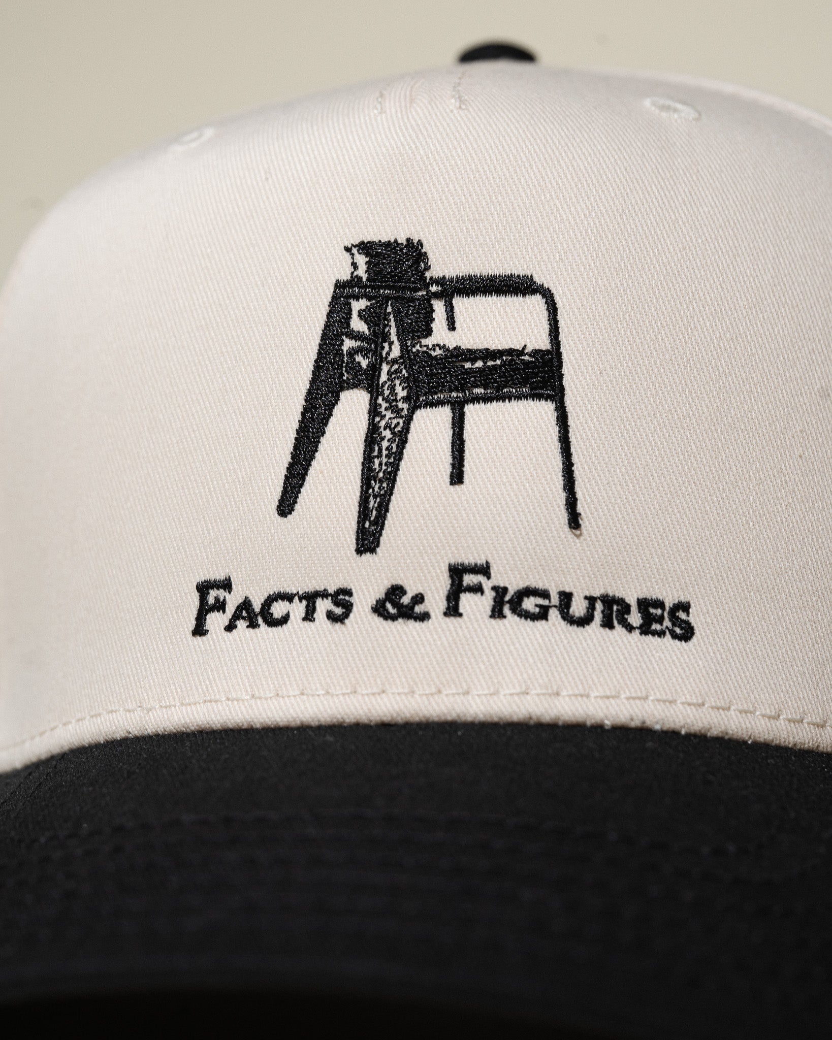 Pirate Facts & Figures Hat (Cream/Black)