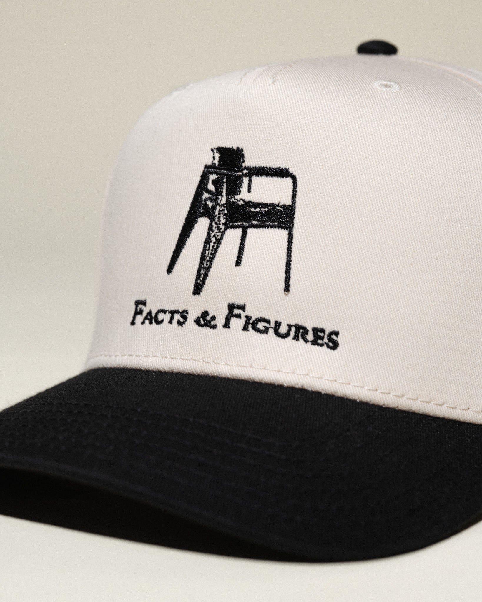 Pirate Facts & Figures Hat (Cream/Black)