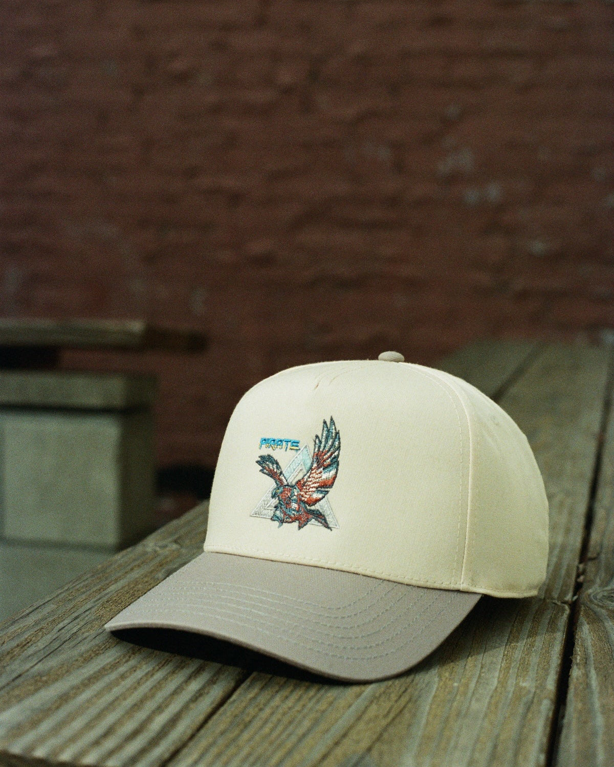 Pirate Falcon Hat (Cream/Grey)