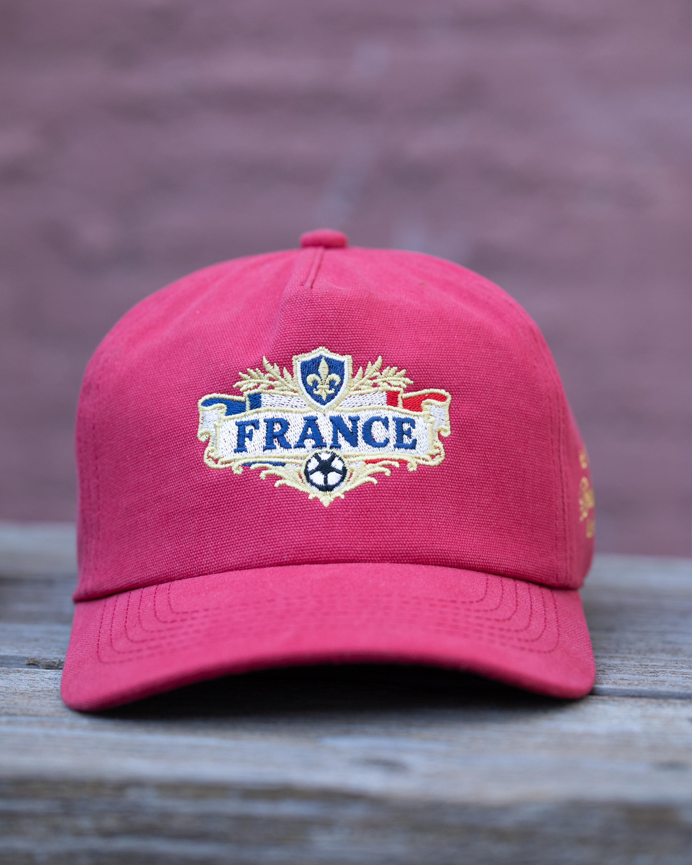 France Crest Vintage Hat (Red)