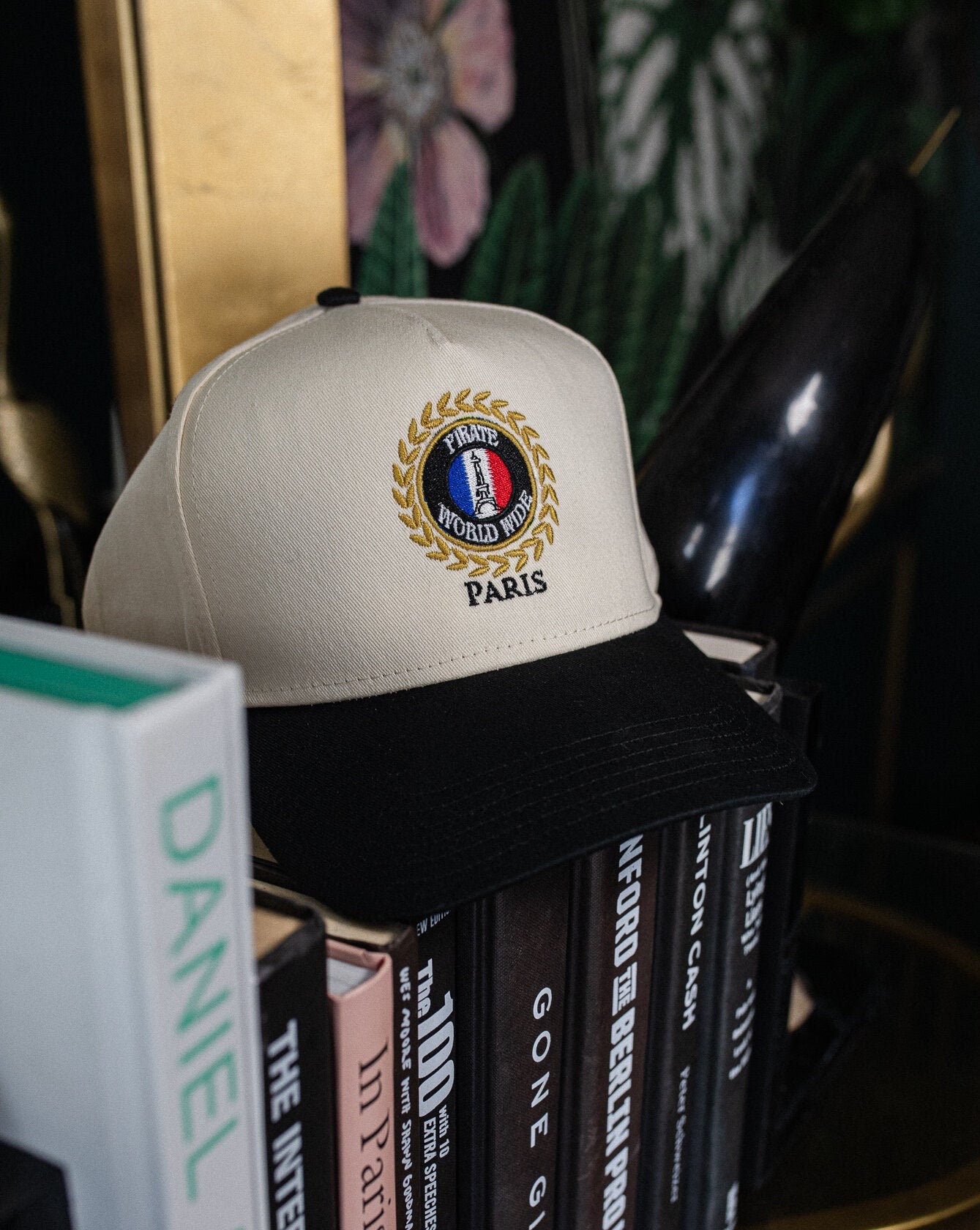 Pirate Paris Hat (Cream/Black)