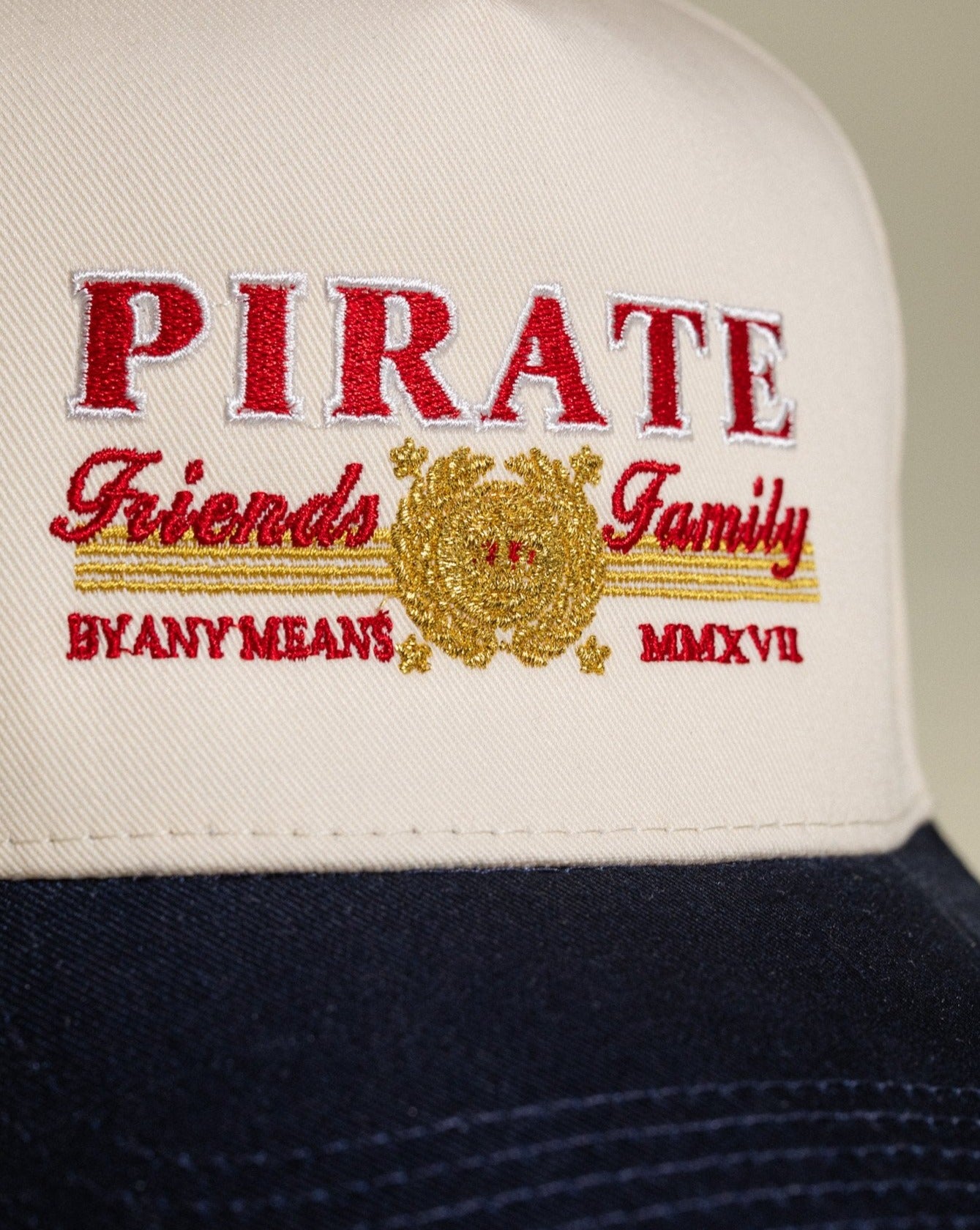 Pirate La Familia Hat (Cream/Navy)