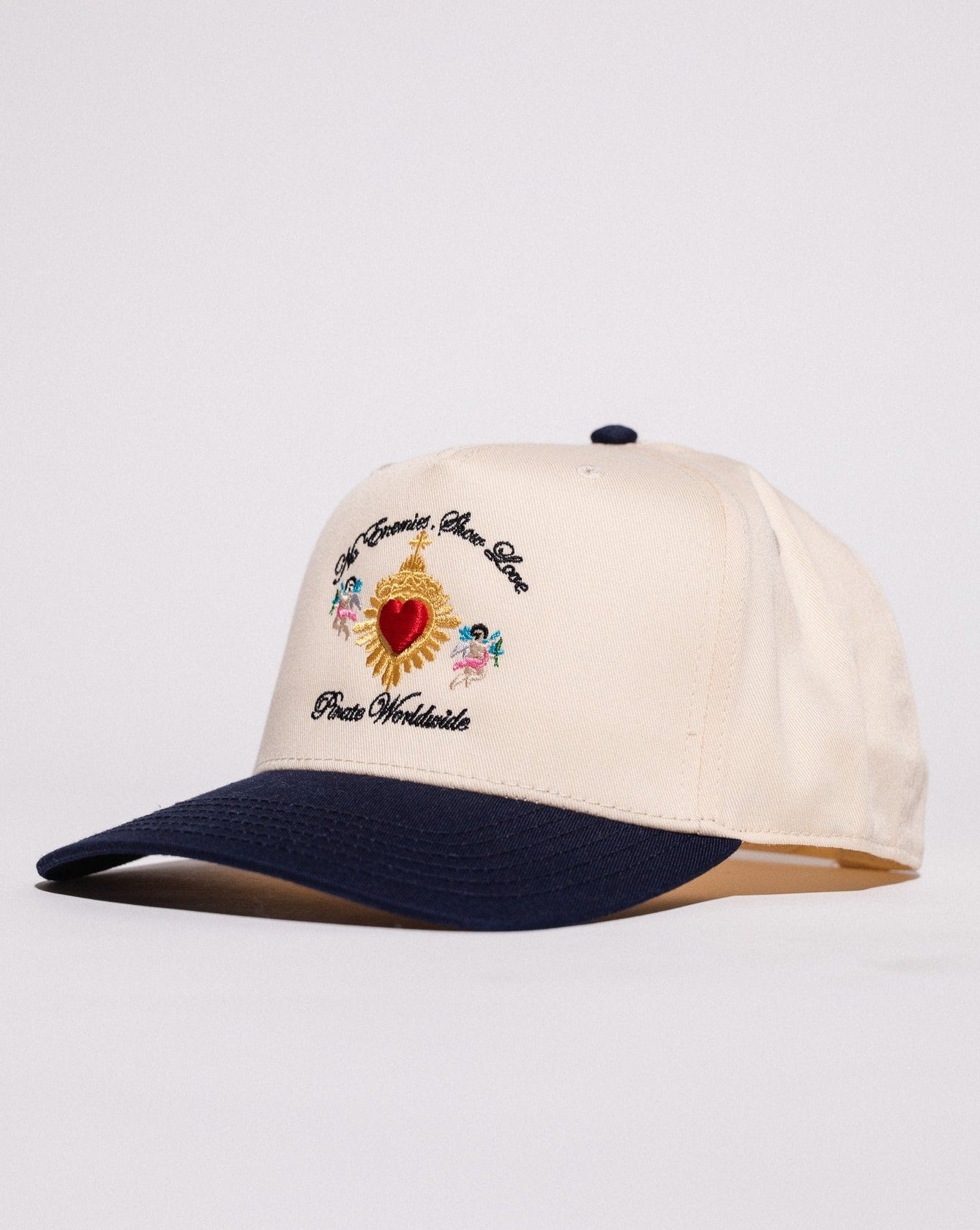 Pirate No Enemies, Show Love Hat (Cream/Black)