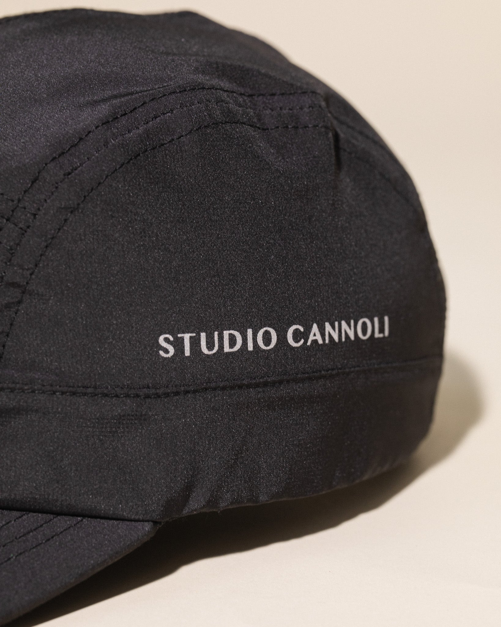 Recon Hat (Black/Silver)