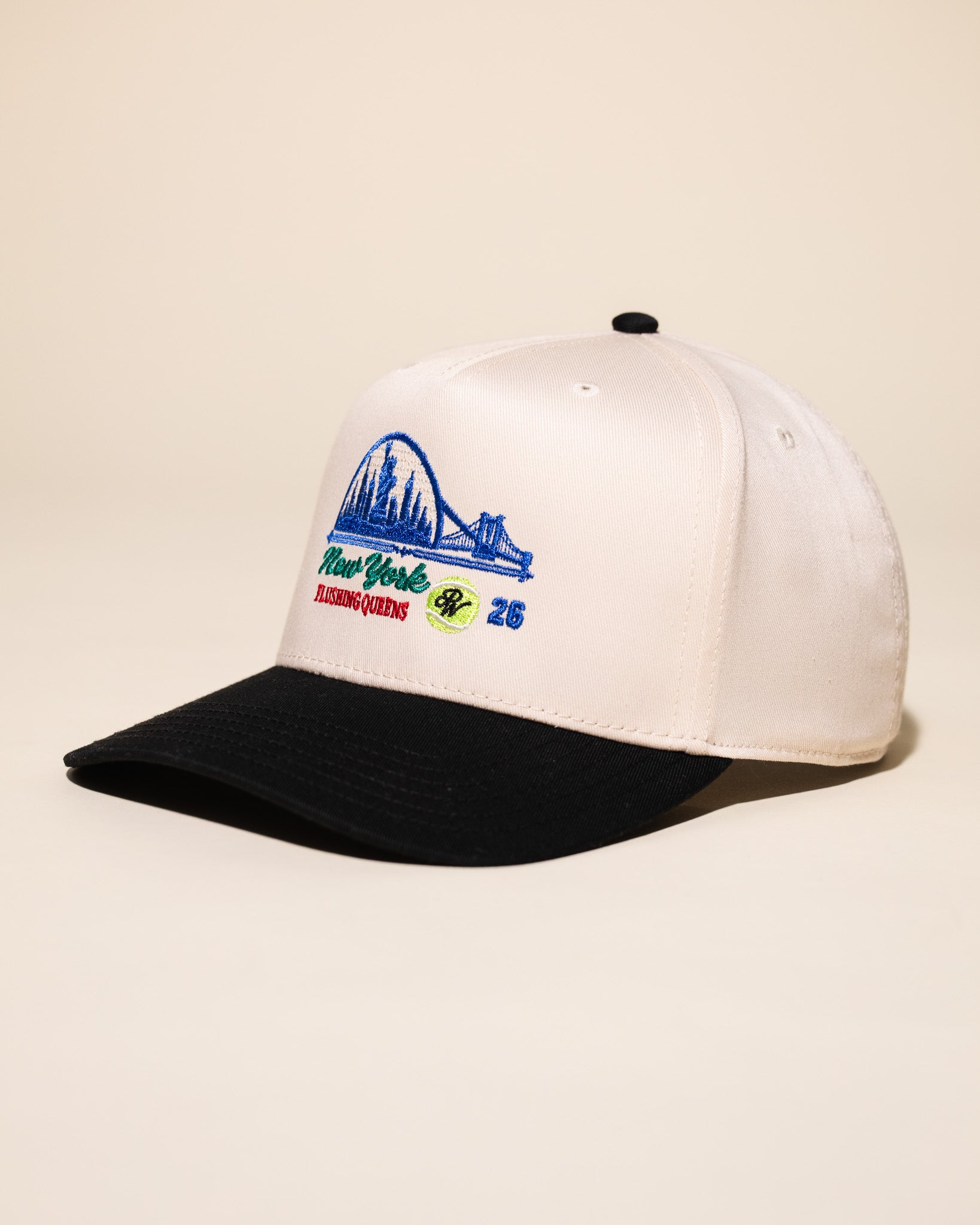 Queens Tennis Hat (Cream/Black)