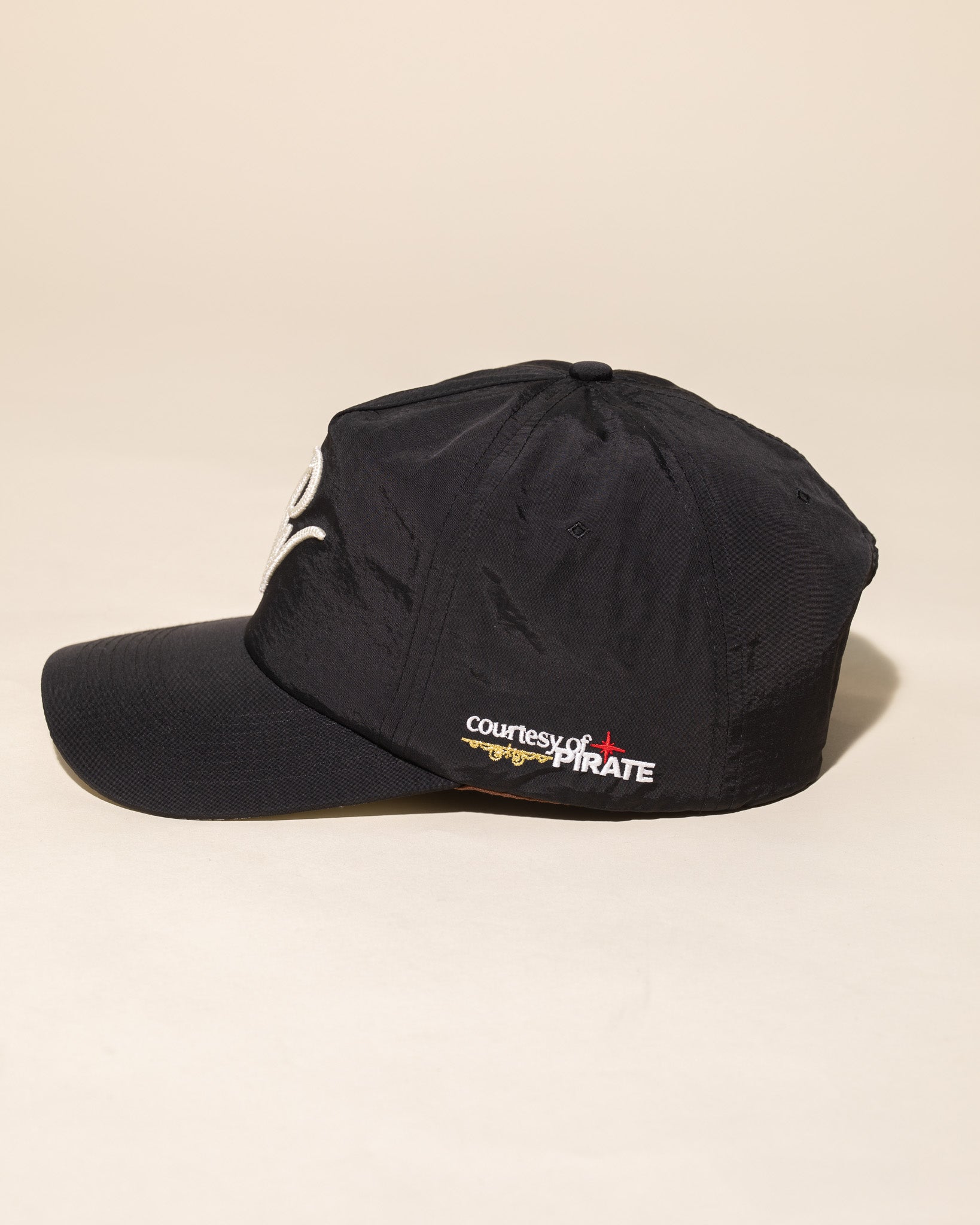 PW Chain Stitch Nylon Hat (Pirate Black / Cream)