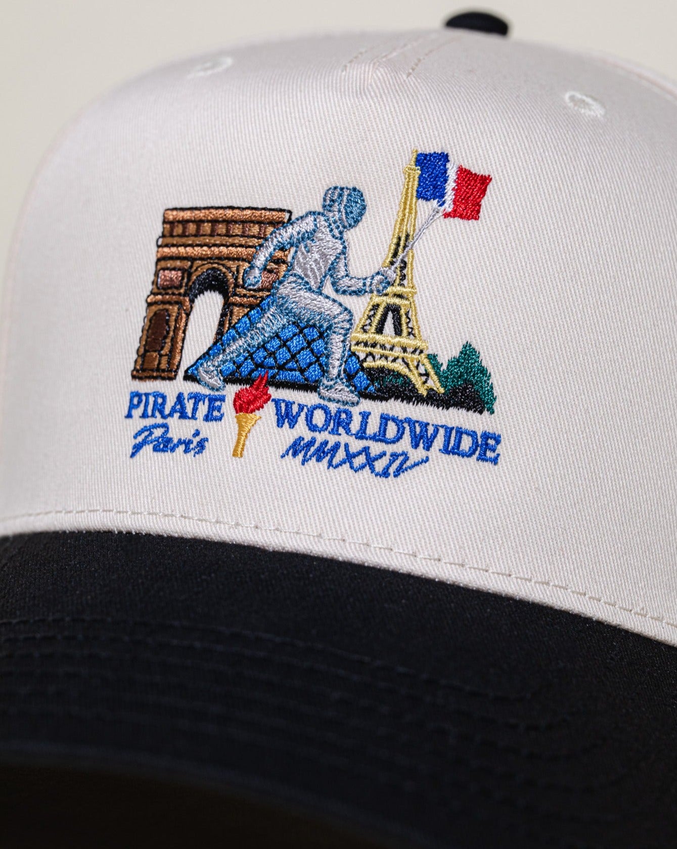 Pirate Paris Fencer Hat (Cream/Black)