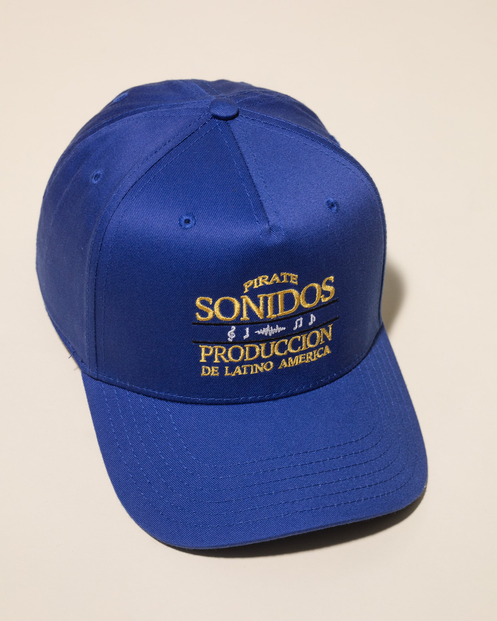 Pirate Sonidos Producción Hat (Royal)