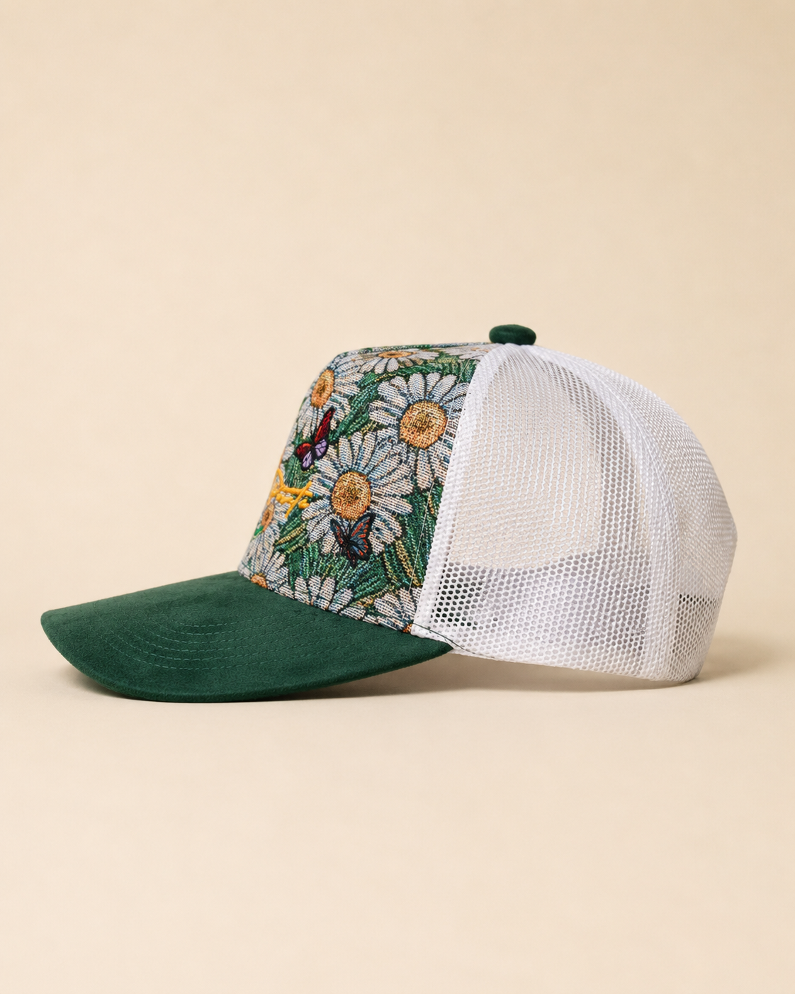 Pirate “Ideas in Transit” Daisy Tapestry Trucker Hat (Forest Green / White)