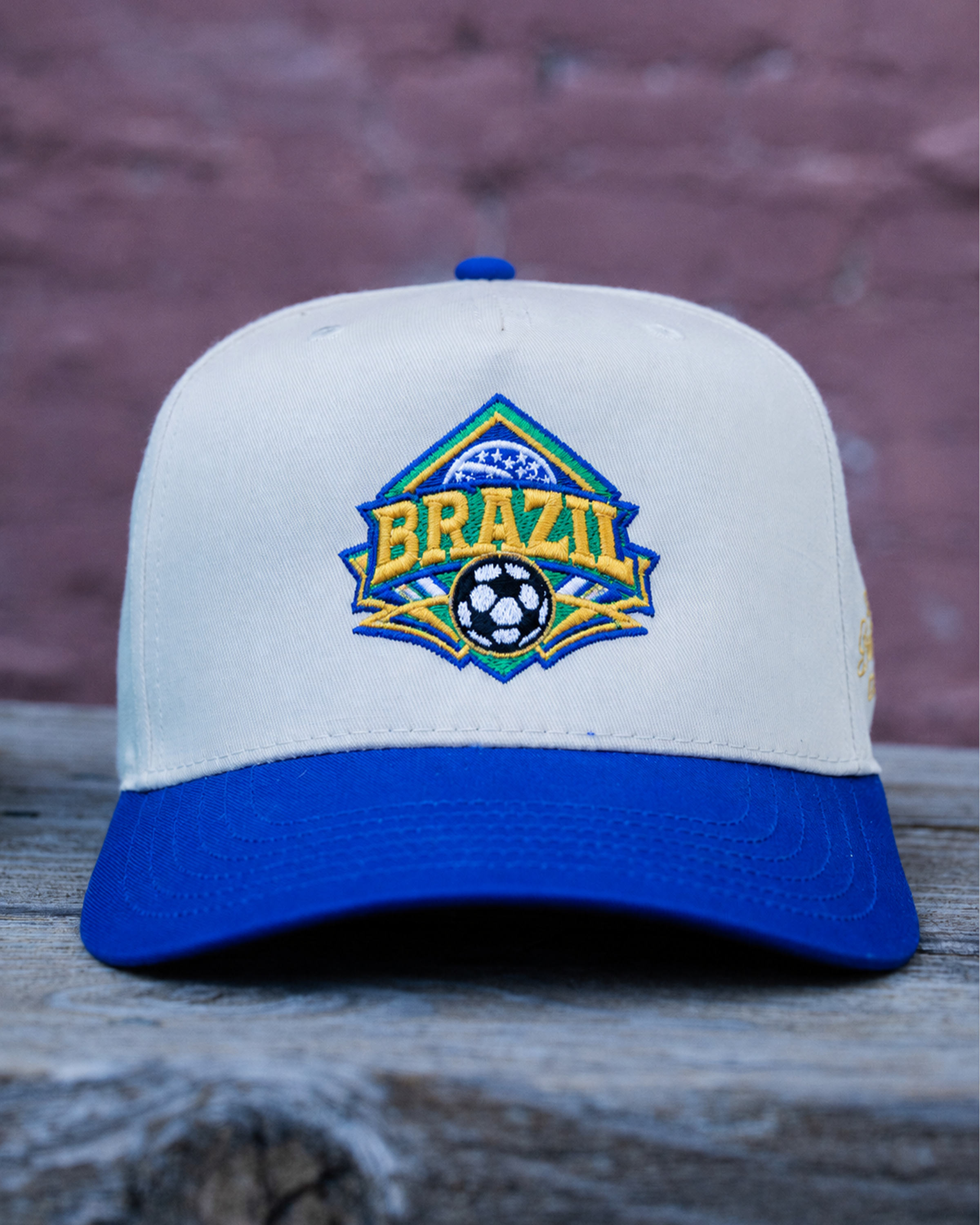 Brazil Crest Hat (Cream/Royal)