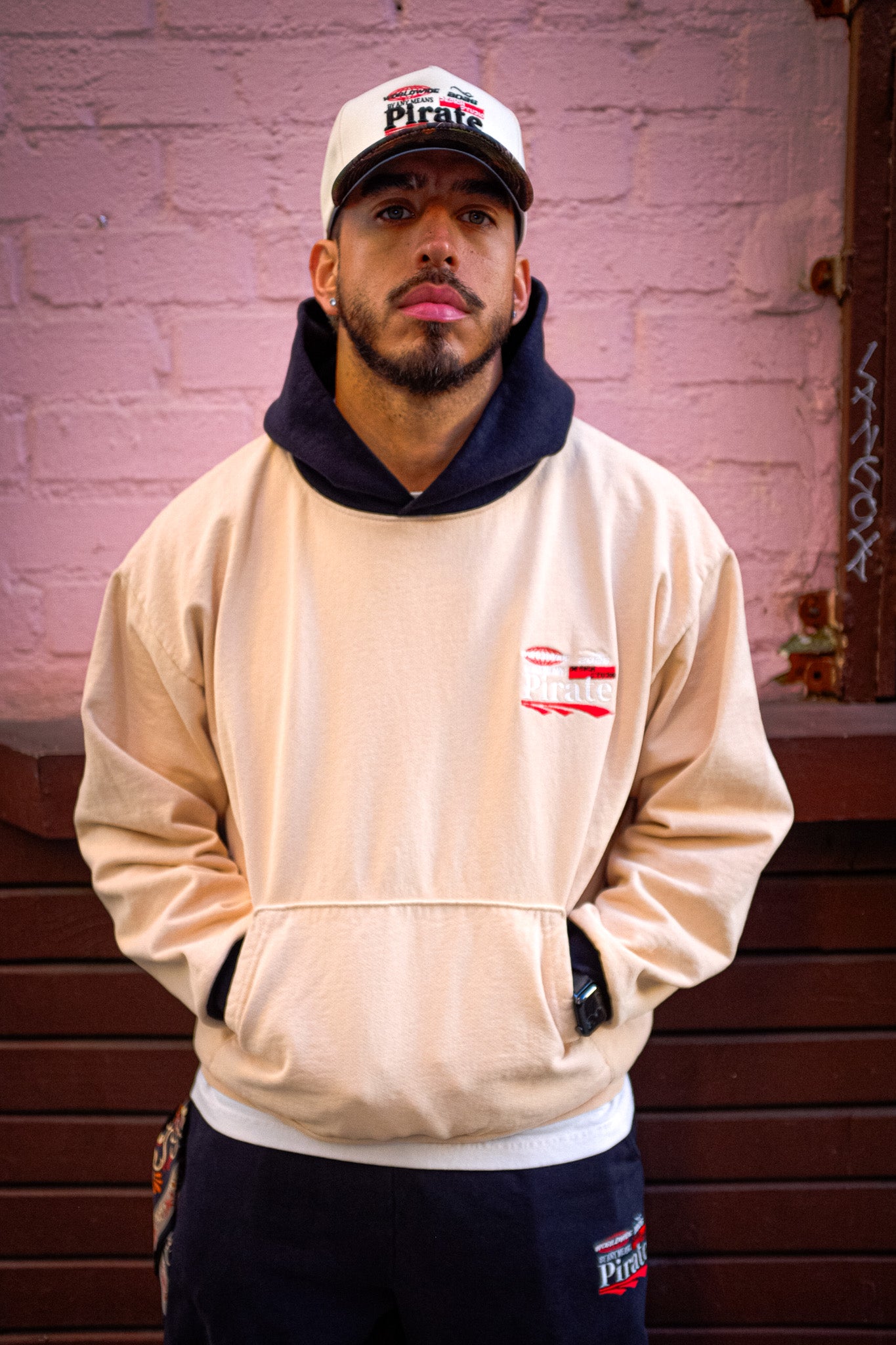 Pirate '26 Design Studio Colorblock HD (Cream/Black)