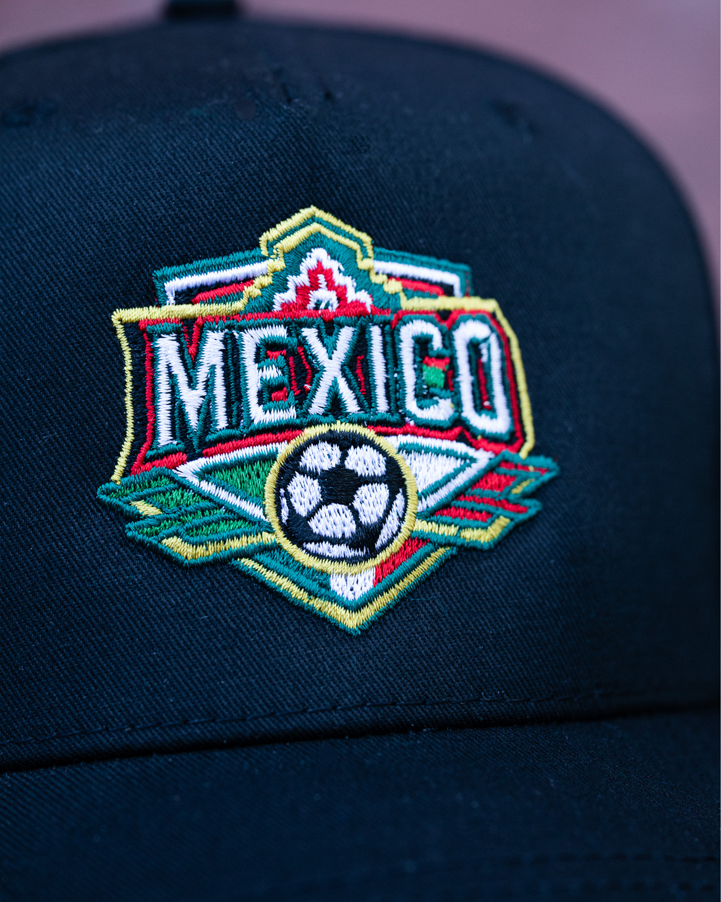 Mexico Crest Hat (Black)