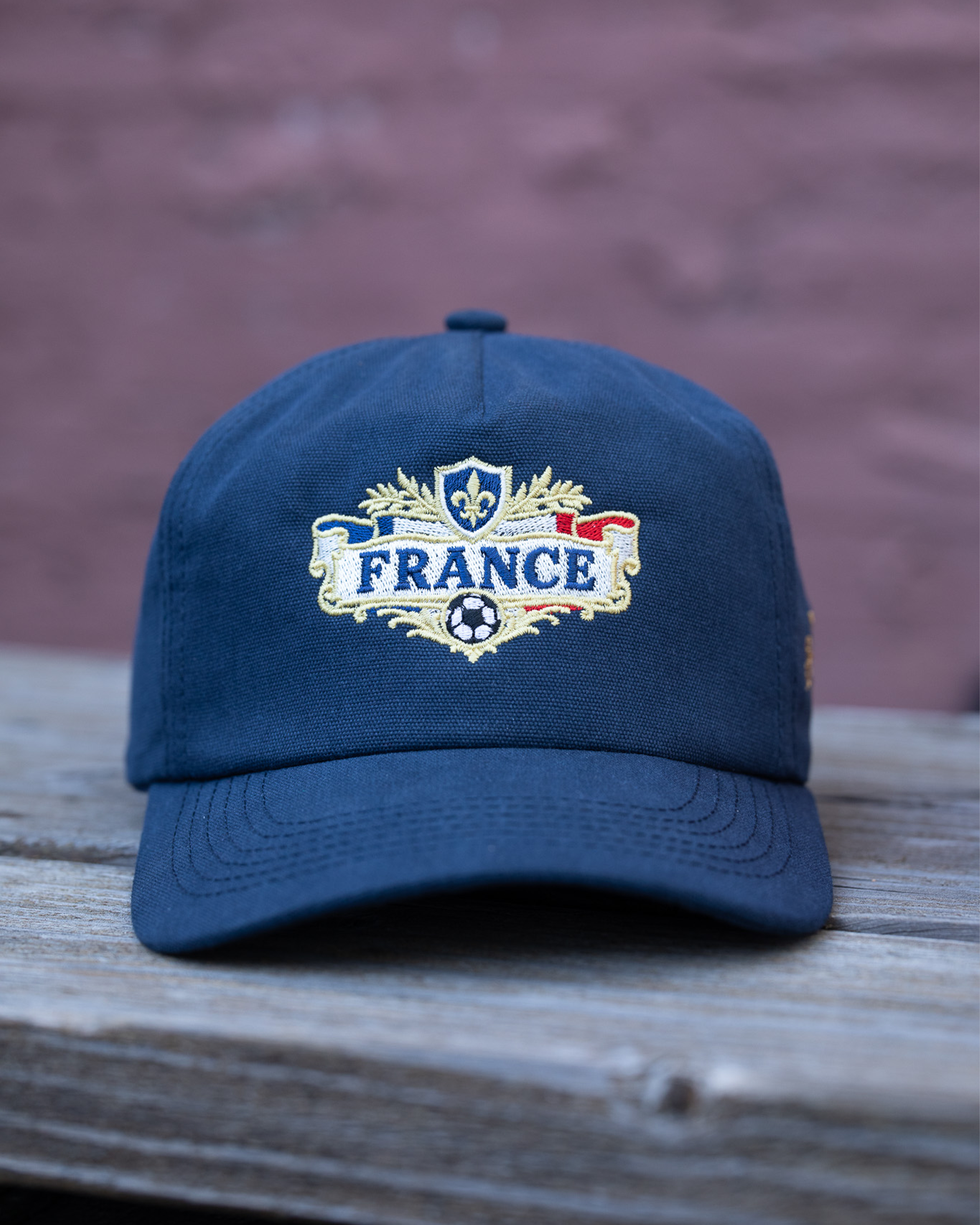 France Crest Vintage Hat (Navy)