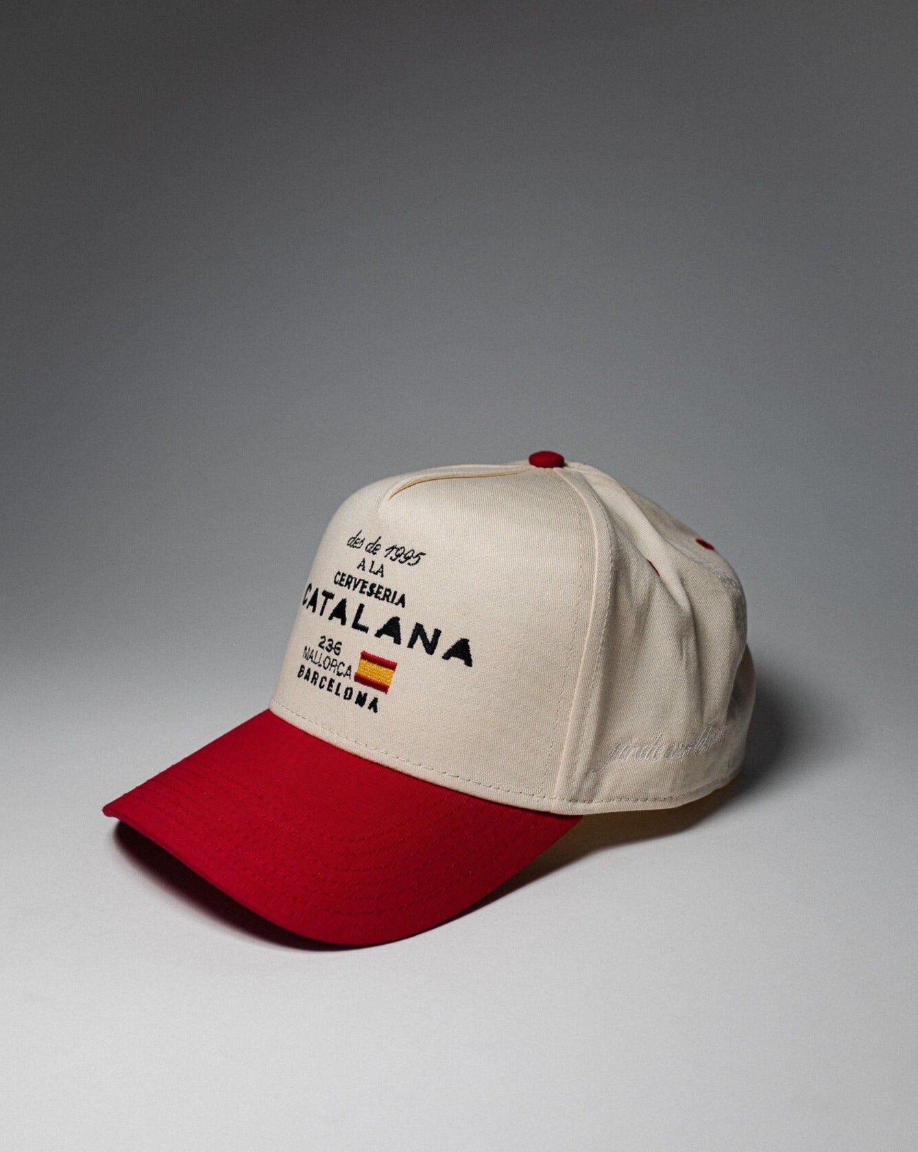 Pirate Barcelona Hat (Cream/Red)